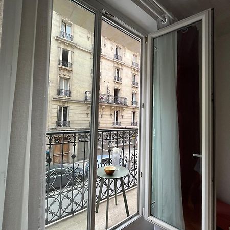 Lovely Haussmannian Flat In Montparnasse Paris Exteriör bild