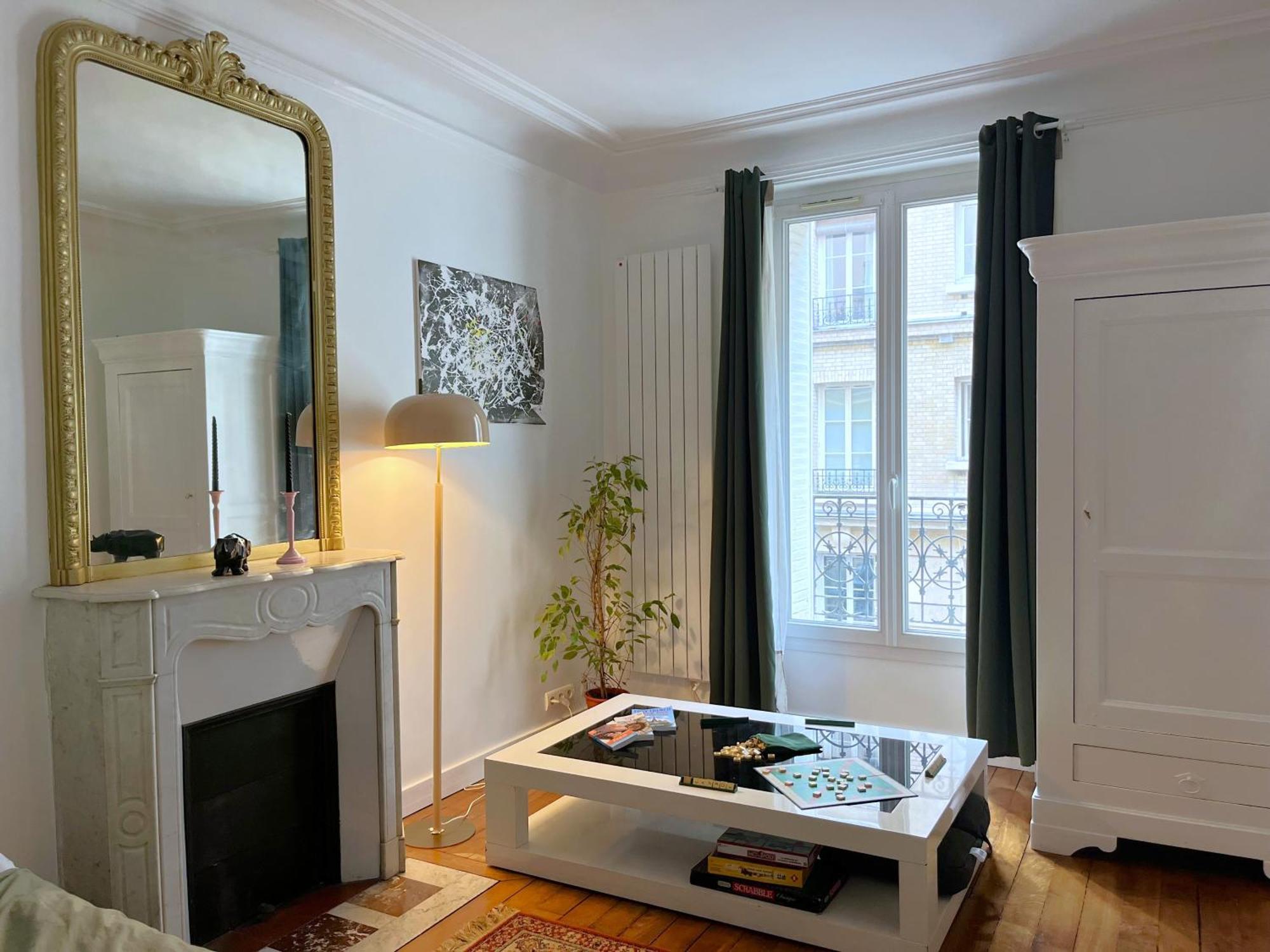 Lovely Haussmannian Flat In Montparnasse Paris Exteriör bild