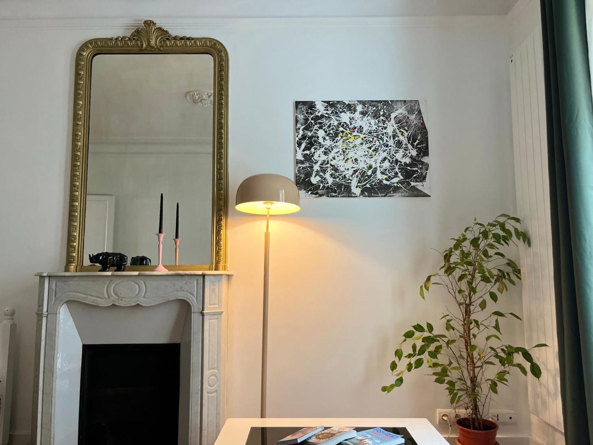 Lovely Haussmannian Flat In Montparnasse Paris Exteriör bild